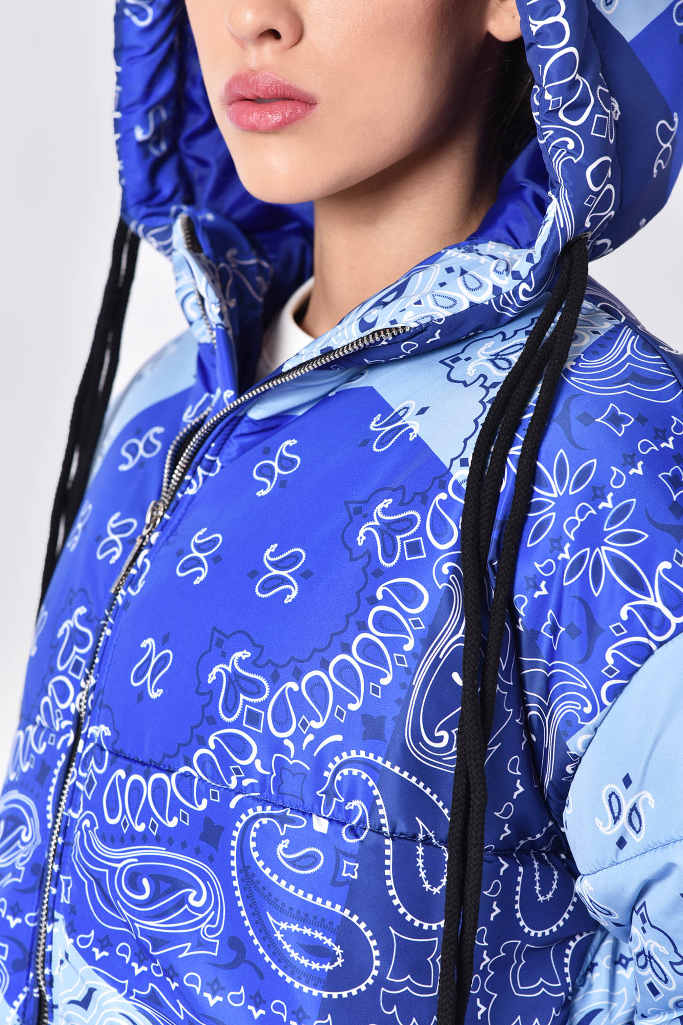 کاپشن کلاه دار چاپی