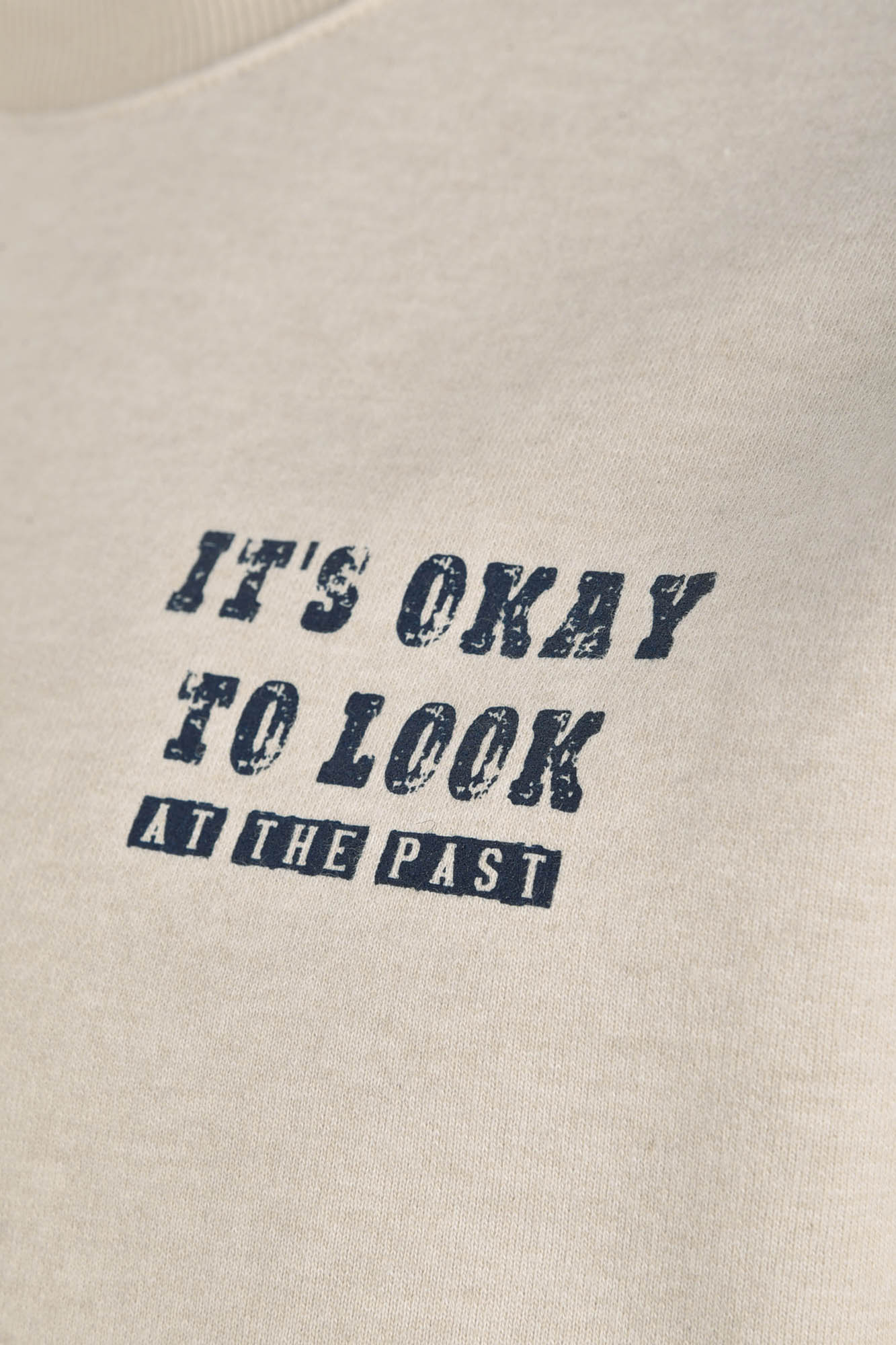 تیشرت آستین بلند چاپ دار