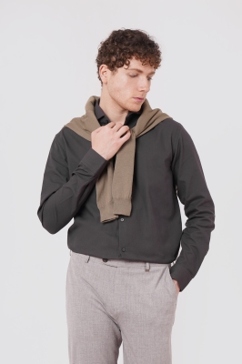 پیراهن آستین بلند اسلیم فیت