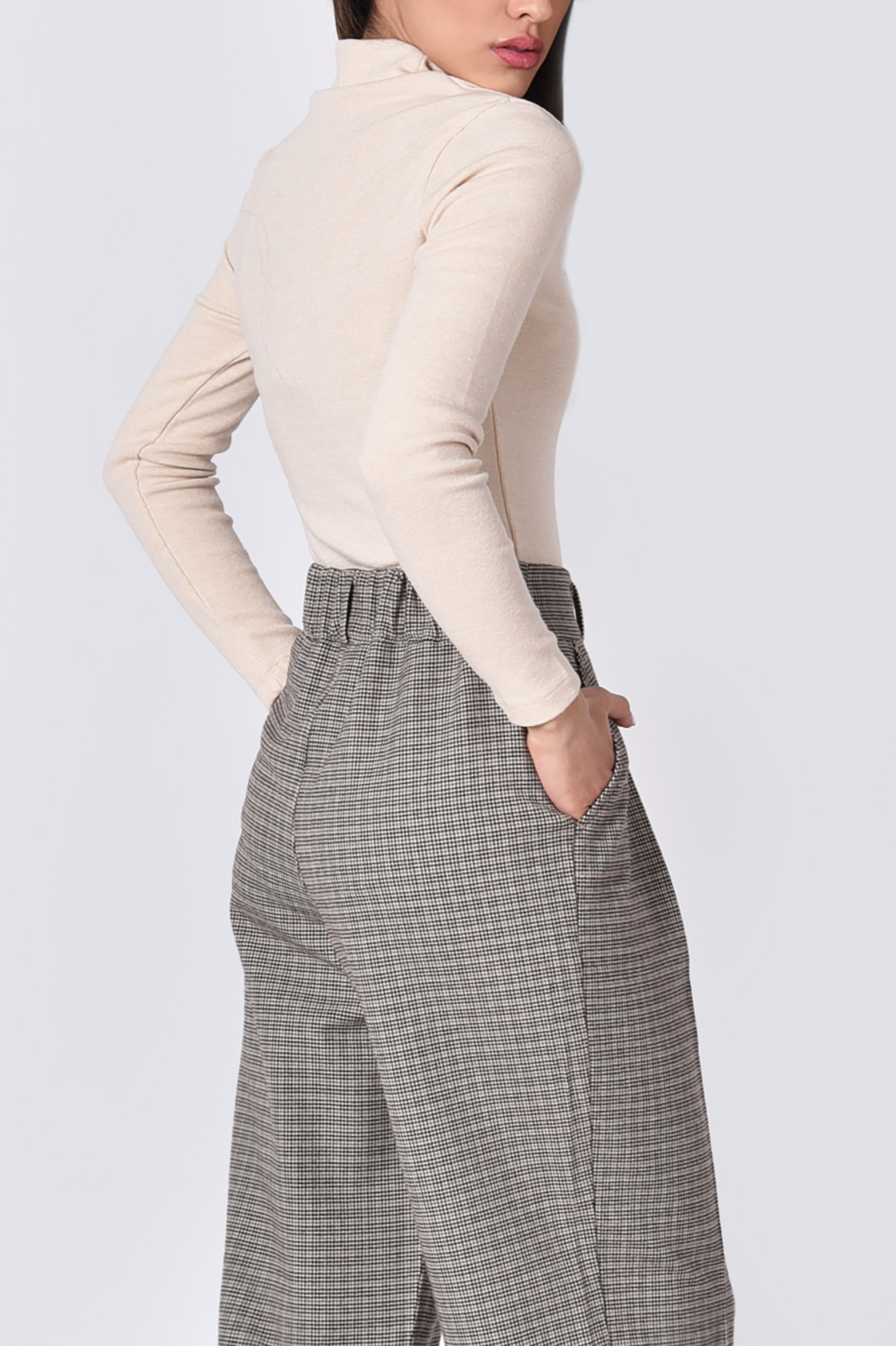 تیشرت آستین بلند اسلیم کراپ