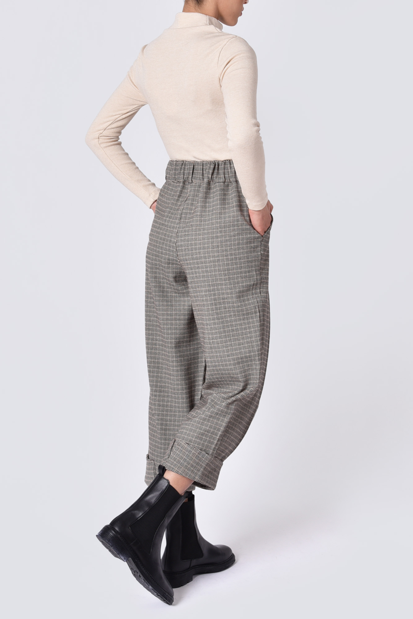 تیشرت آستین بلند اسلیم کراپ