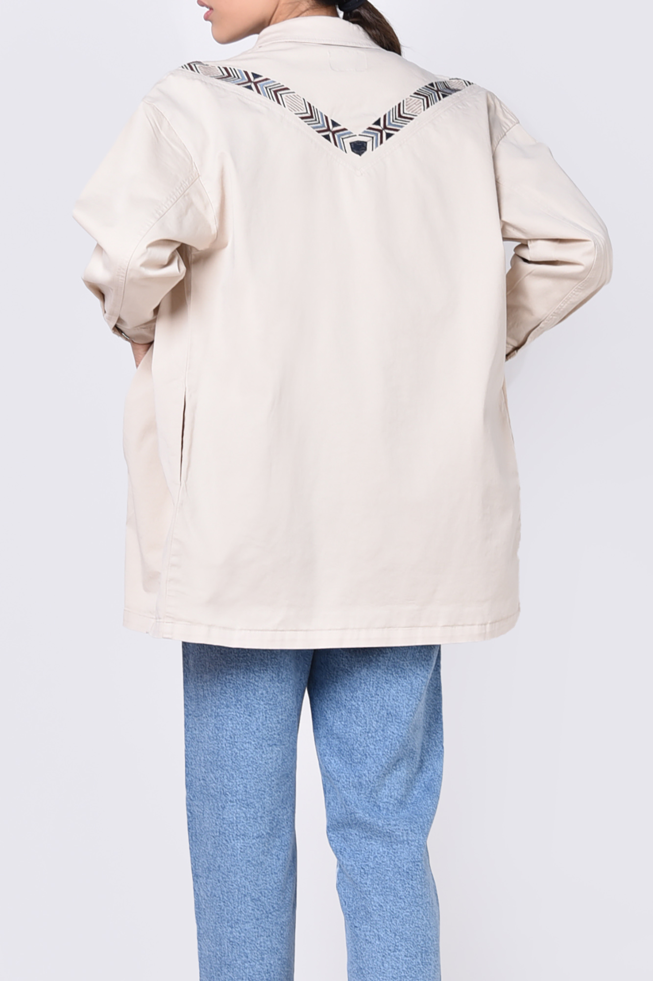 مانتو کتان گلدوزی دار