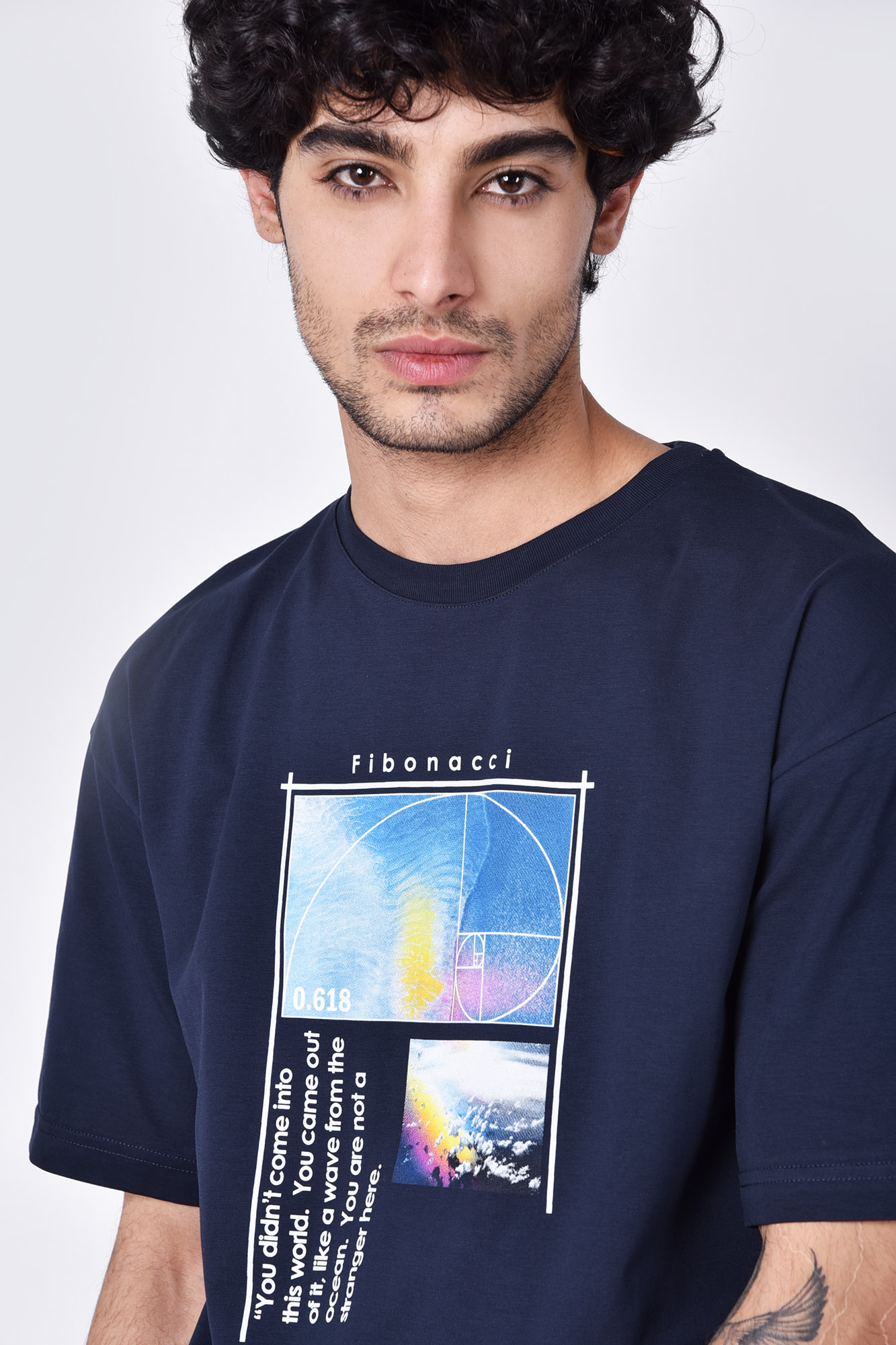 تیشرت آستین کوتاه چاپی