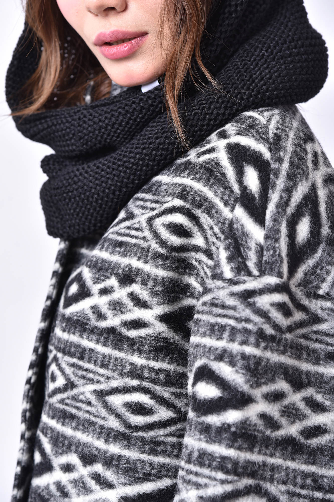 پالتو پشمی یقه ایستاده طرحدار