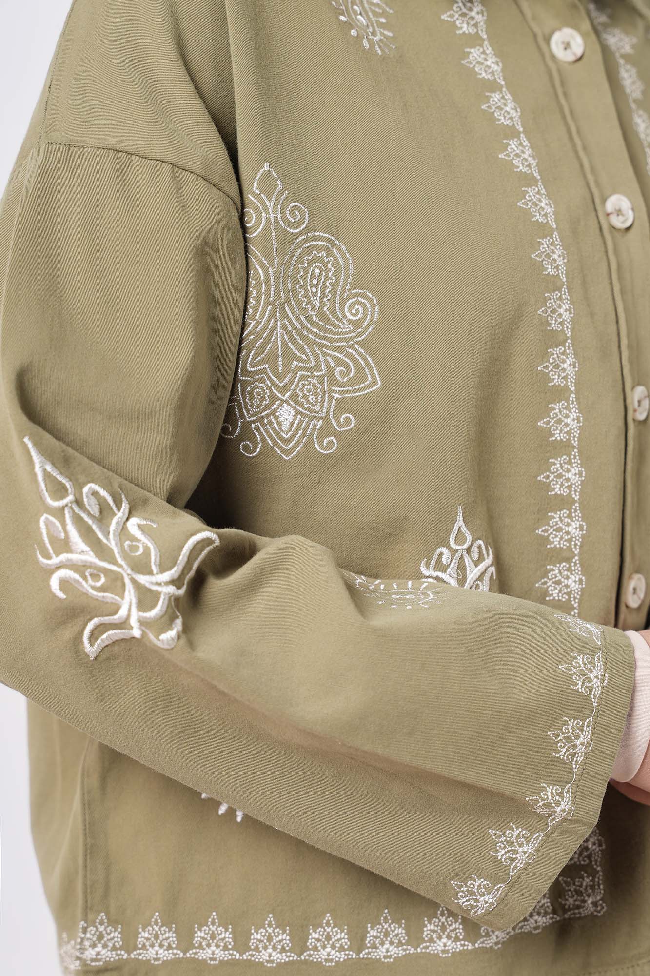 شومیز آستین بلند گلدوزی دار