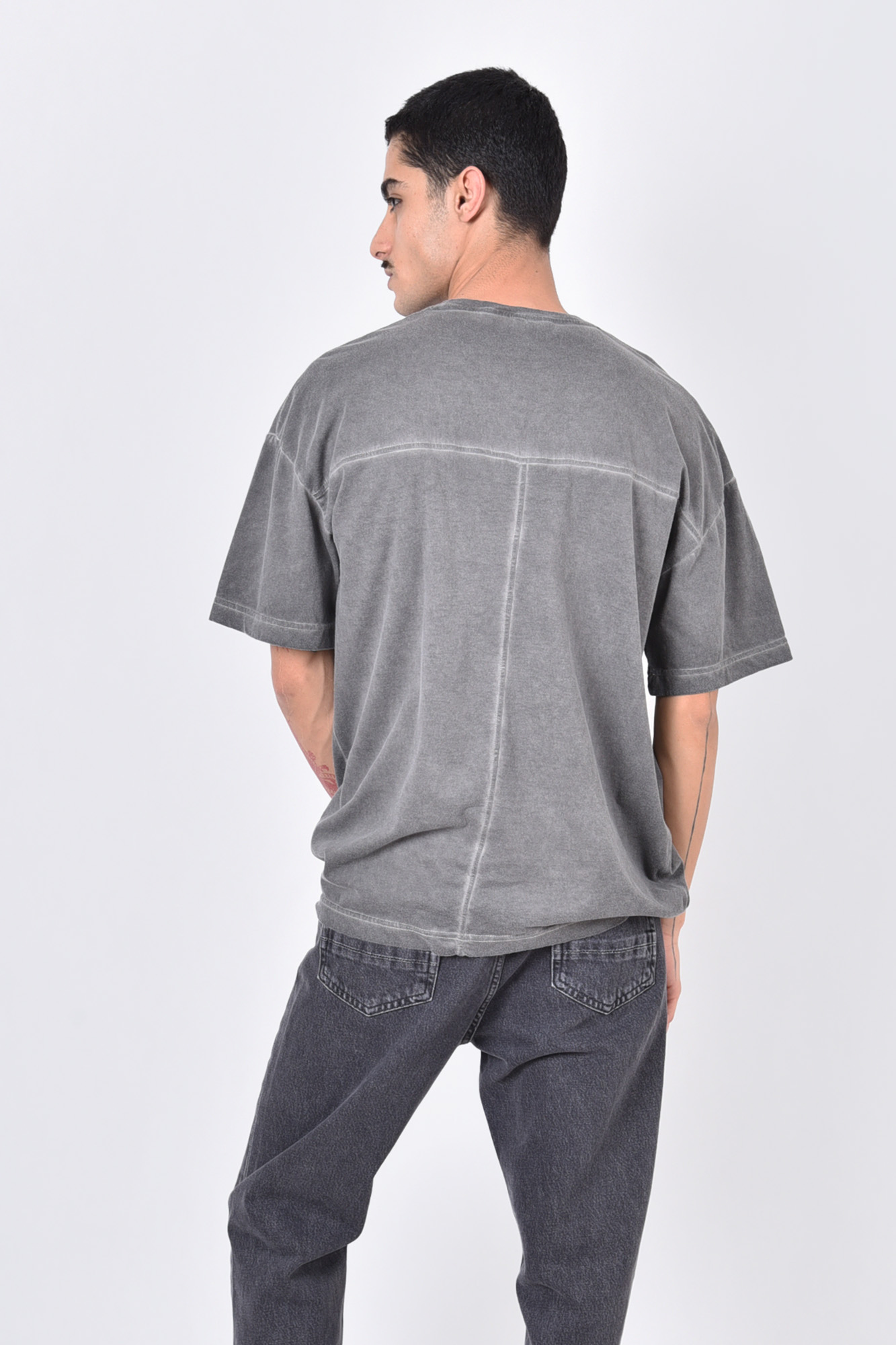 تیشرت آستین کوتاه چاپی