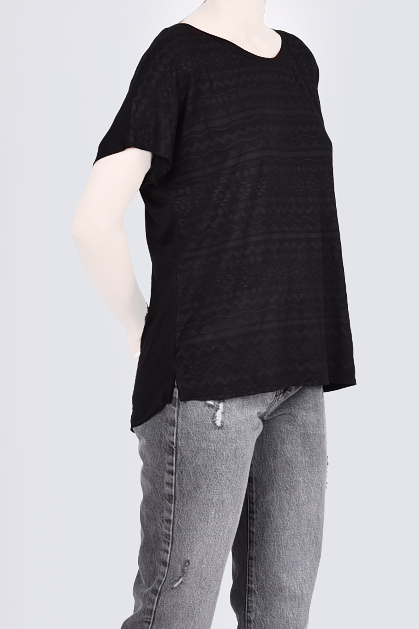 تیشرت آستین کوتاه چاپی