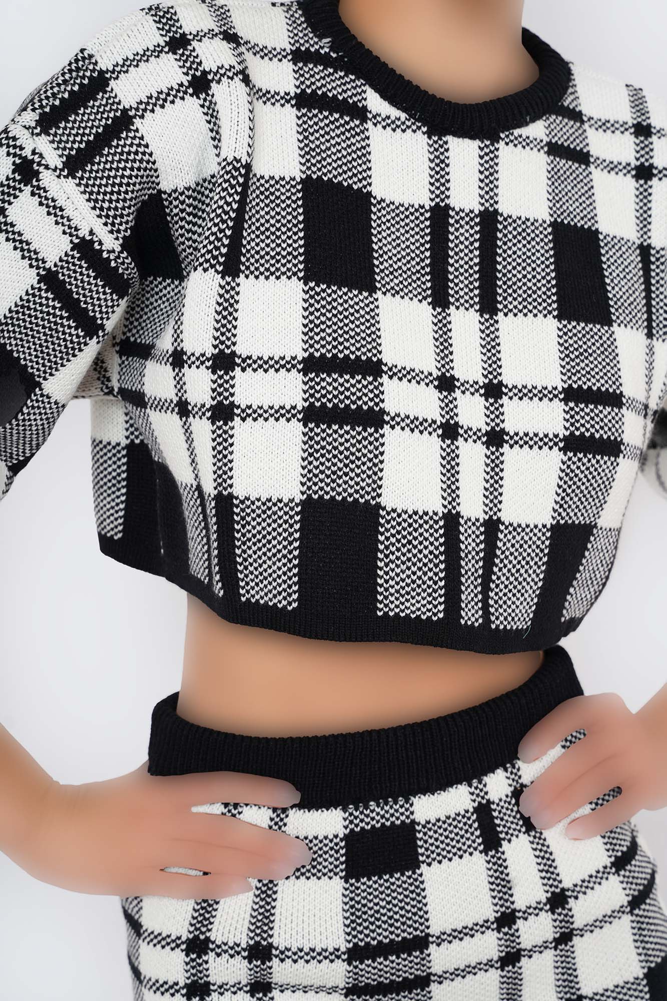 ست تیشرت و دامن بافت