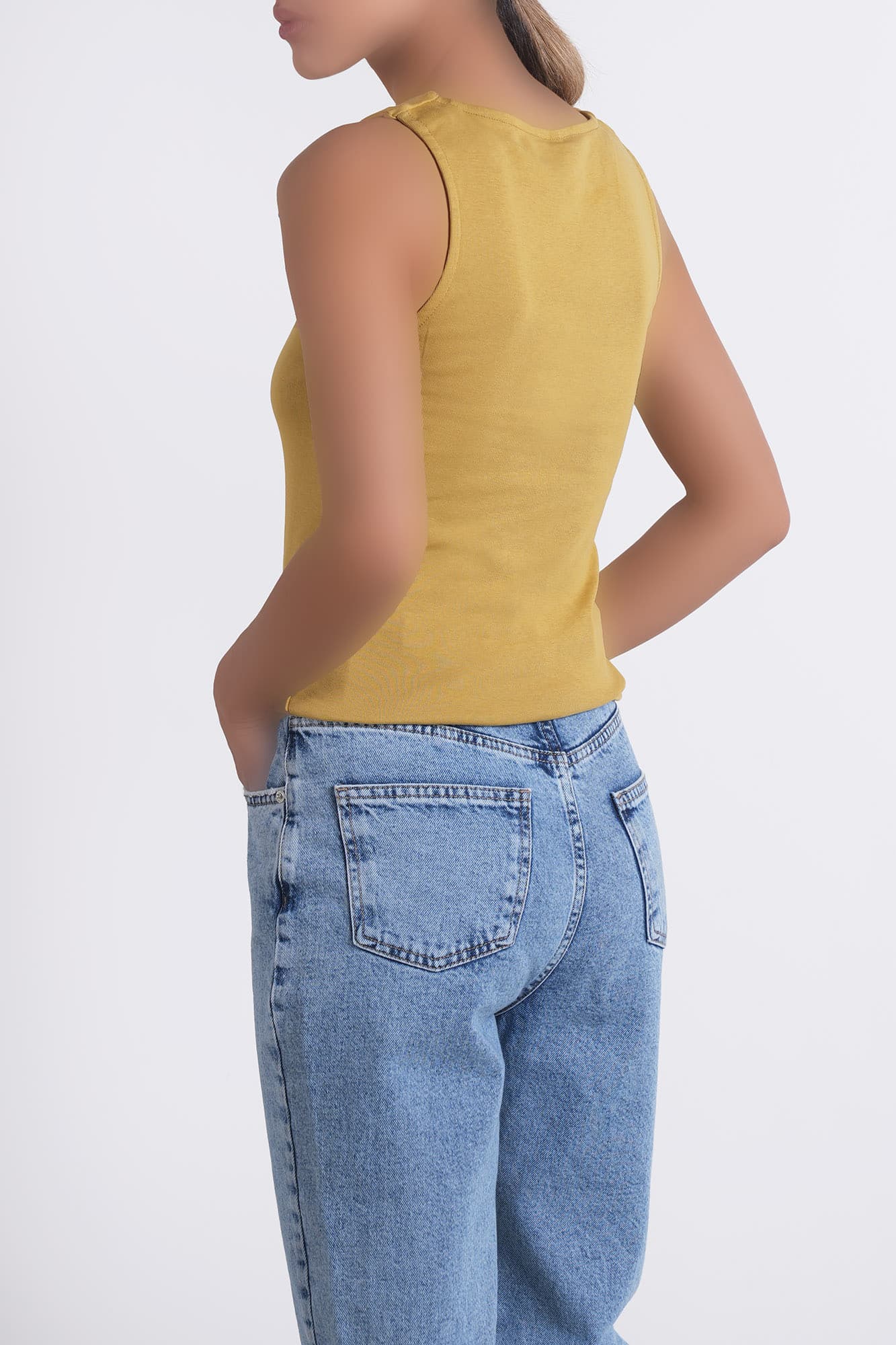 تاپ تیشرتی کشبافت