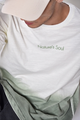 تیشرت آستین کوتاه فید