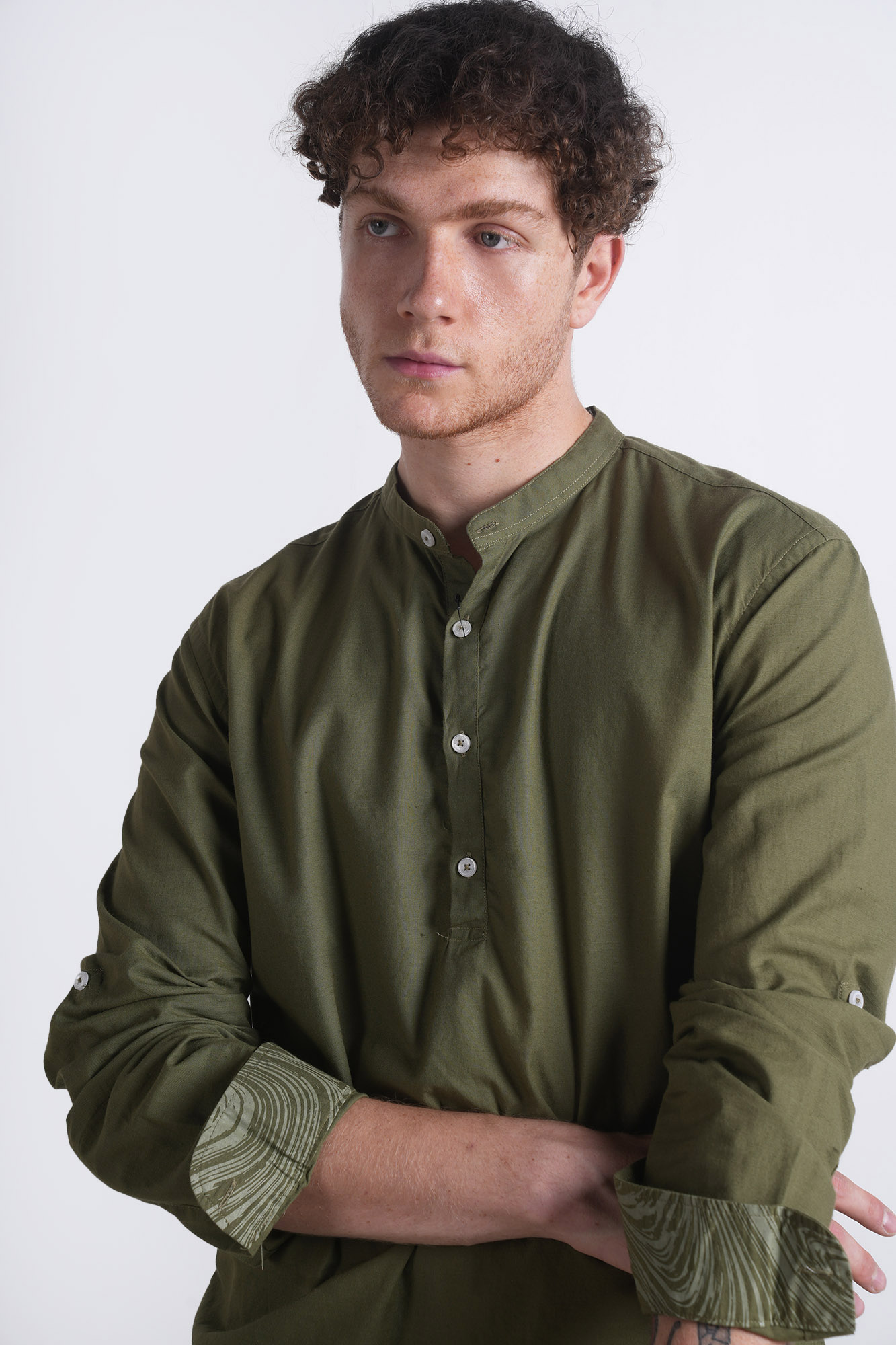 پیراهن آستین بلند یقه فرنچ جلو بسته