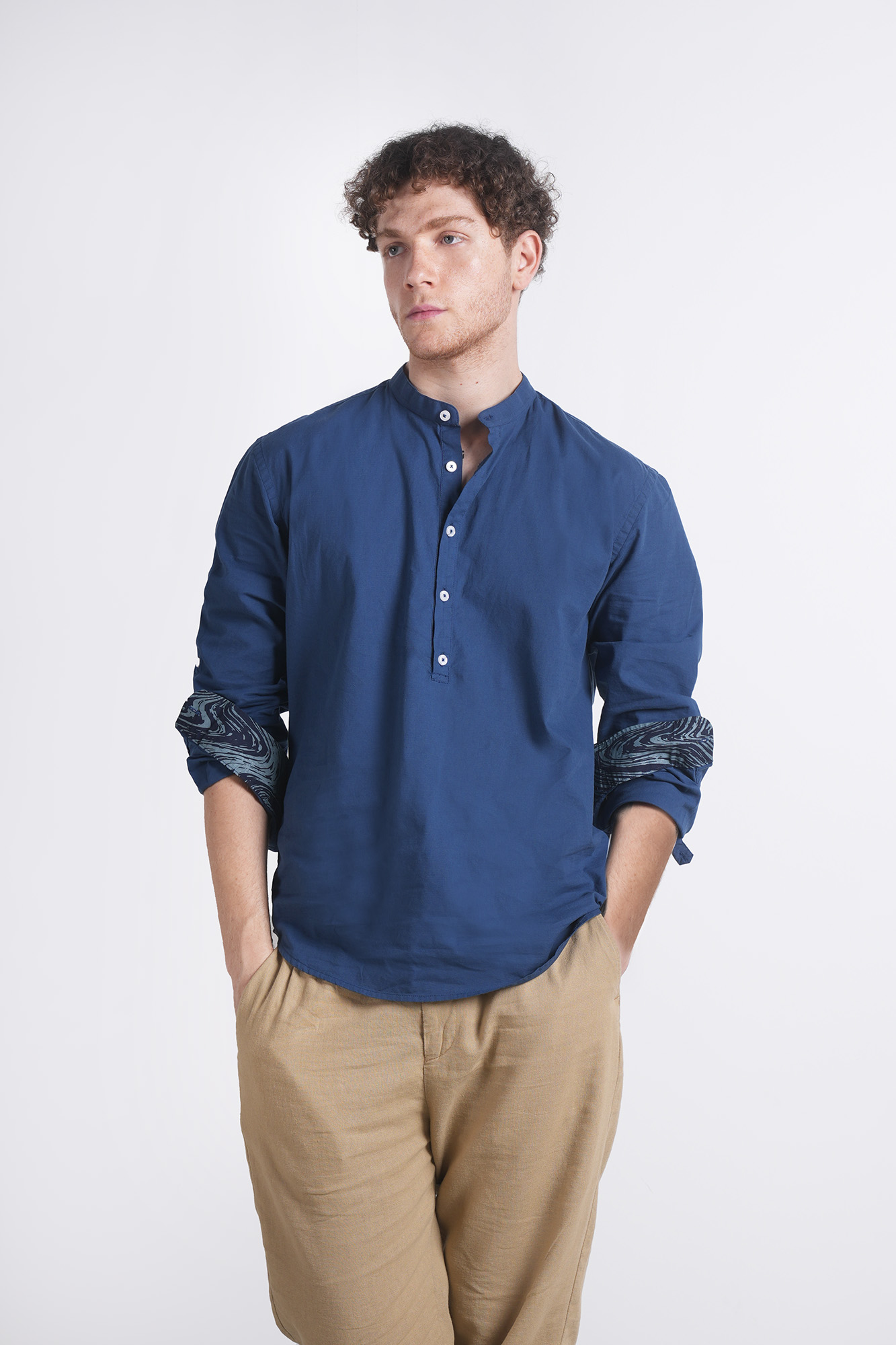 پیراهن آستین بلند یقه فرنچ جلو بسته