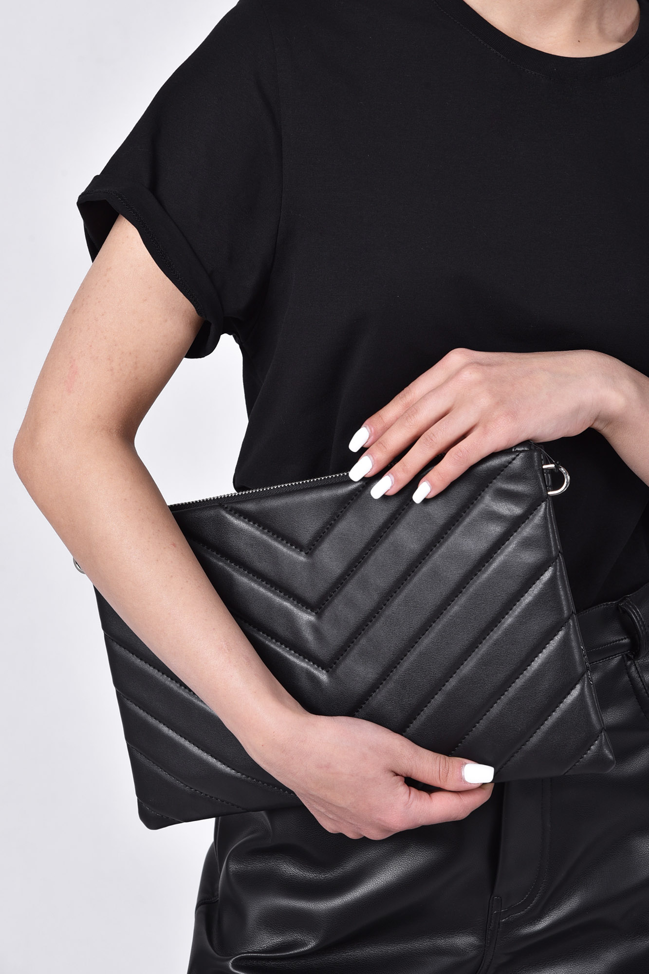 کیف دوشی چرم بند زنجیری