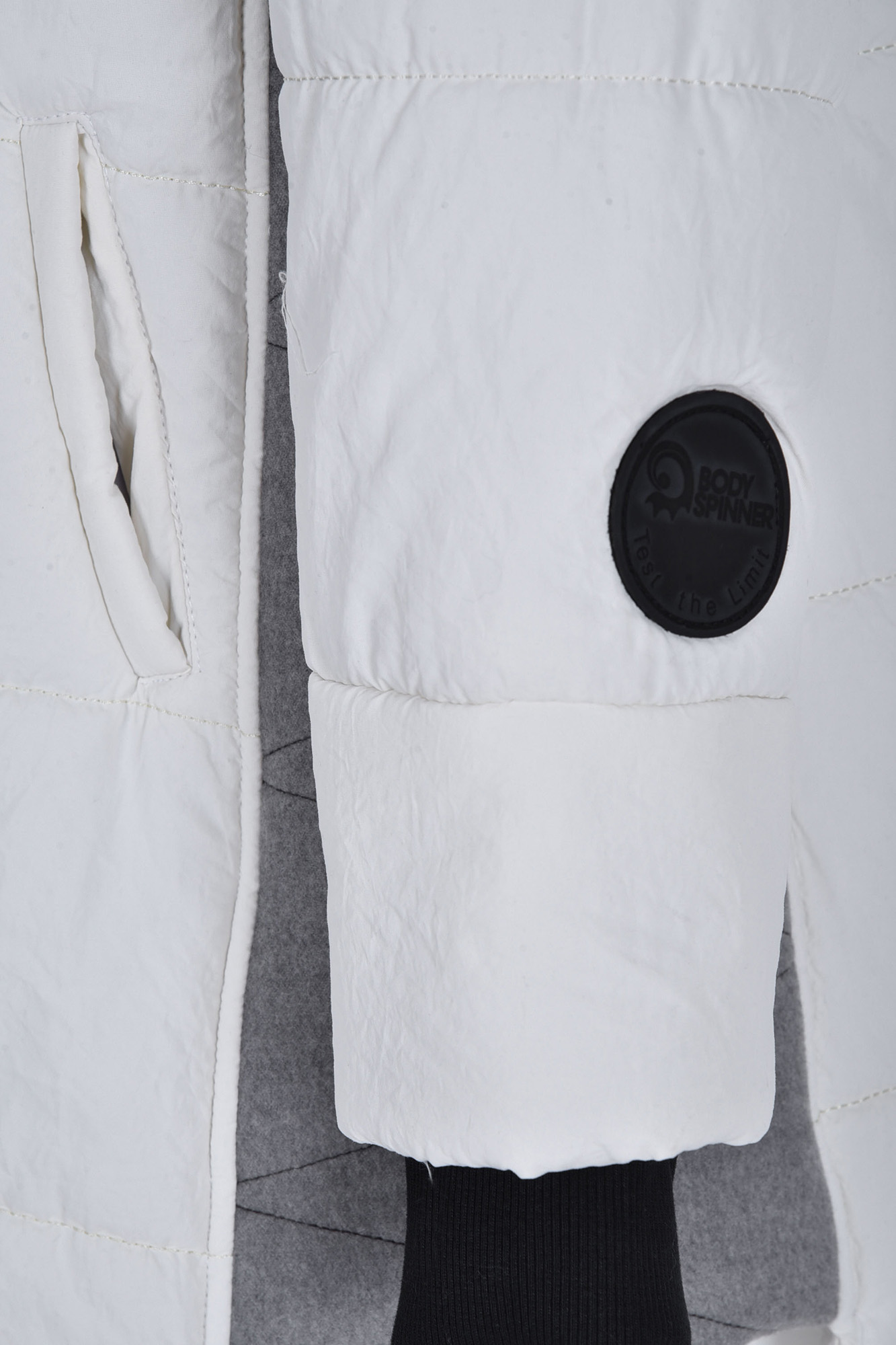 کاپشن بلند کلاه دار