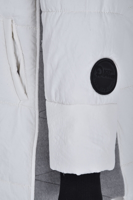 کاپشن بلند کلاه دار