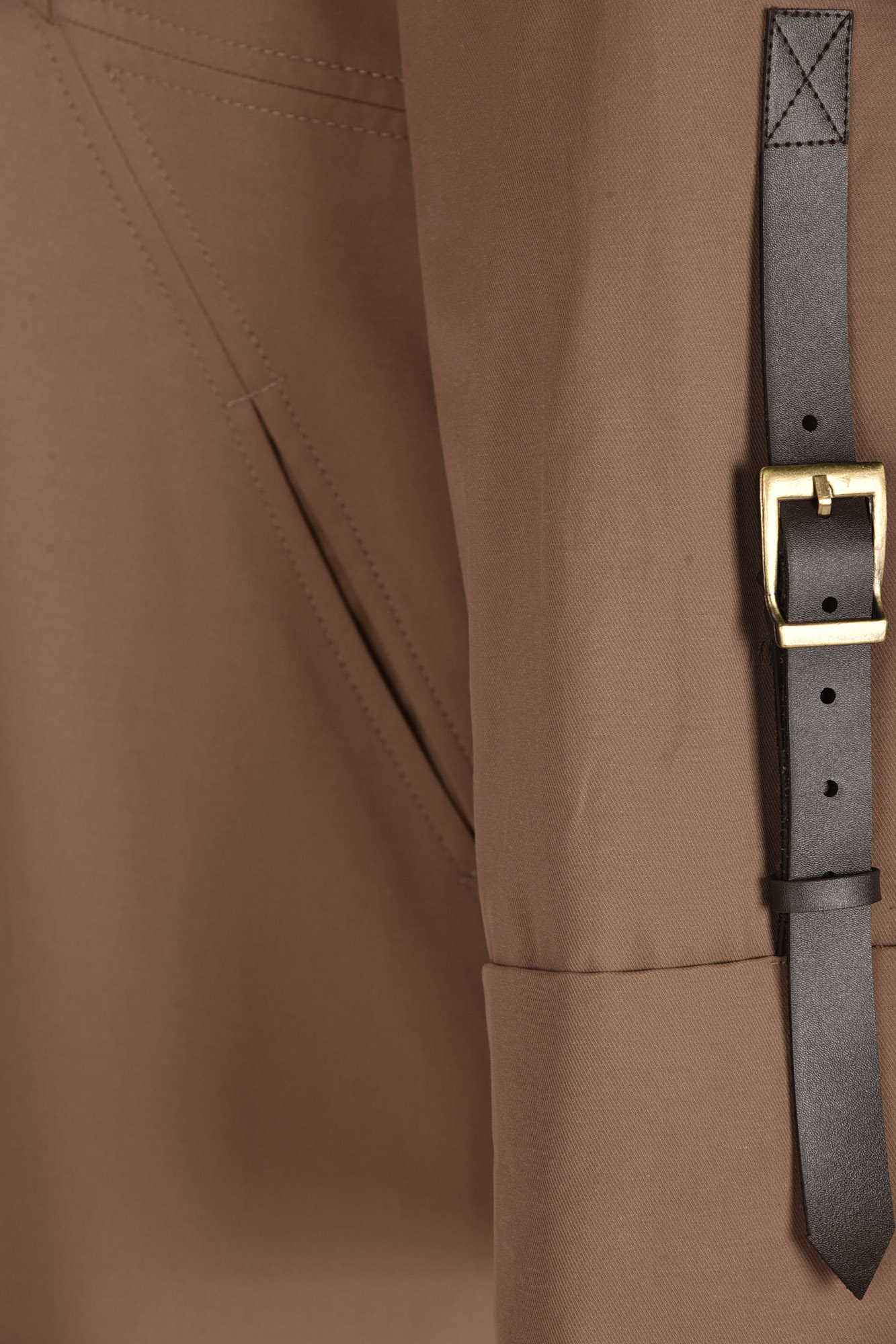 بارانی بلند با خرجکار چرم