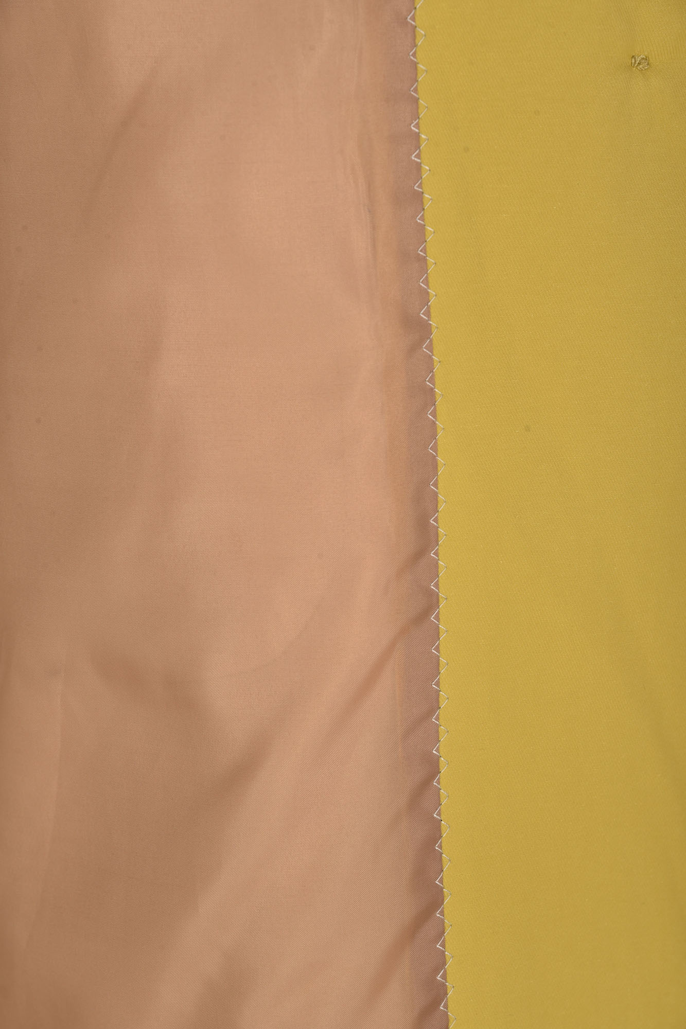 بارانی آستین رگلان جیب برش دار