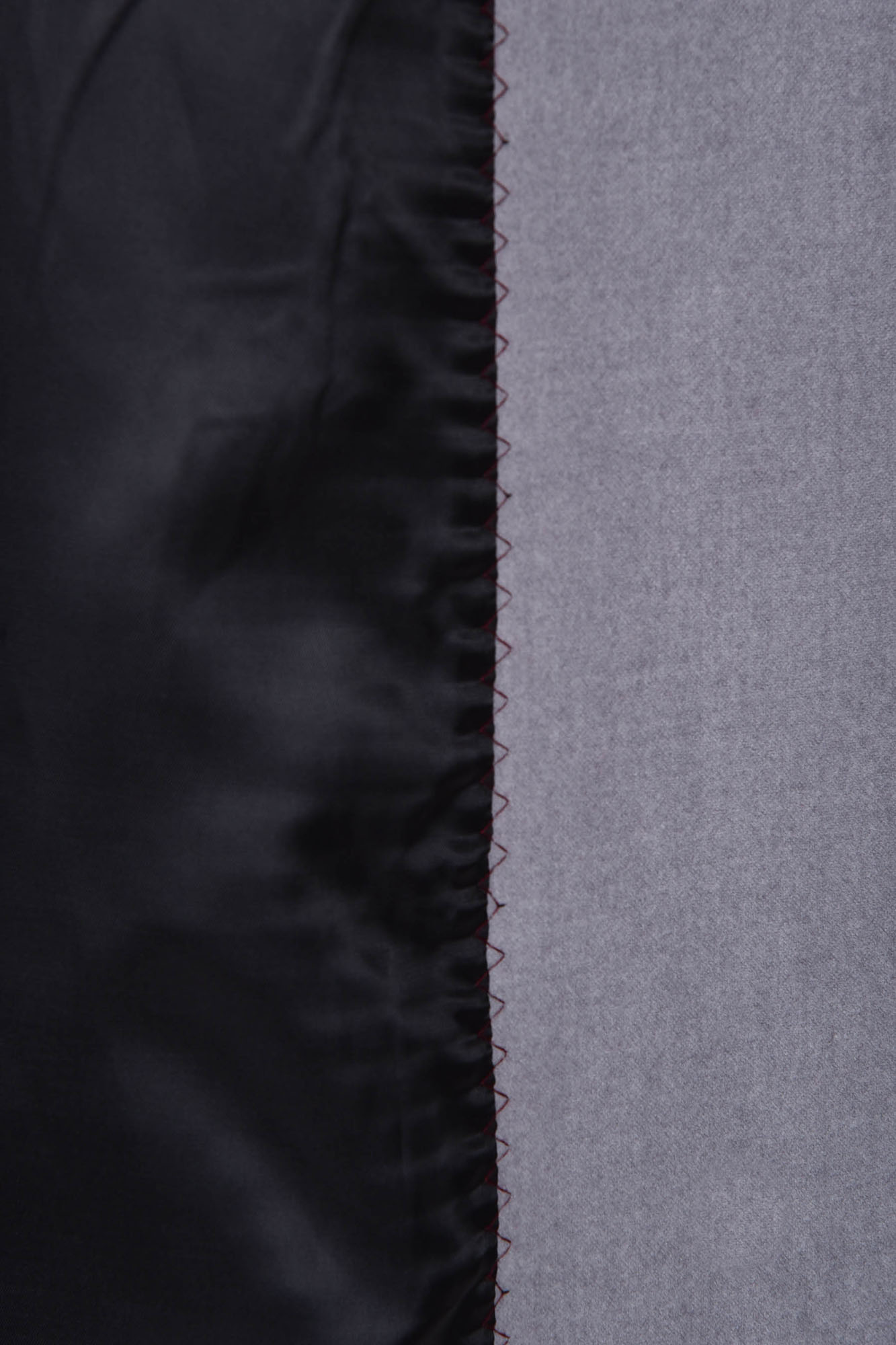 پالتو بلند یقه ایستاده با دوخت تزیینی