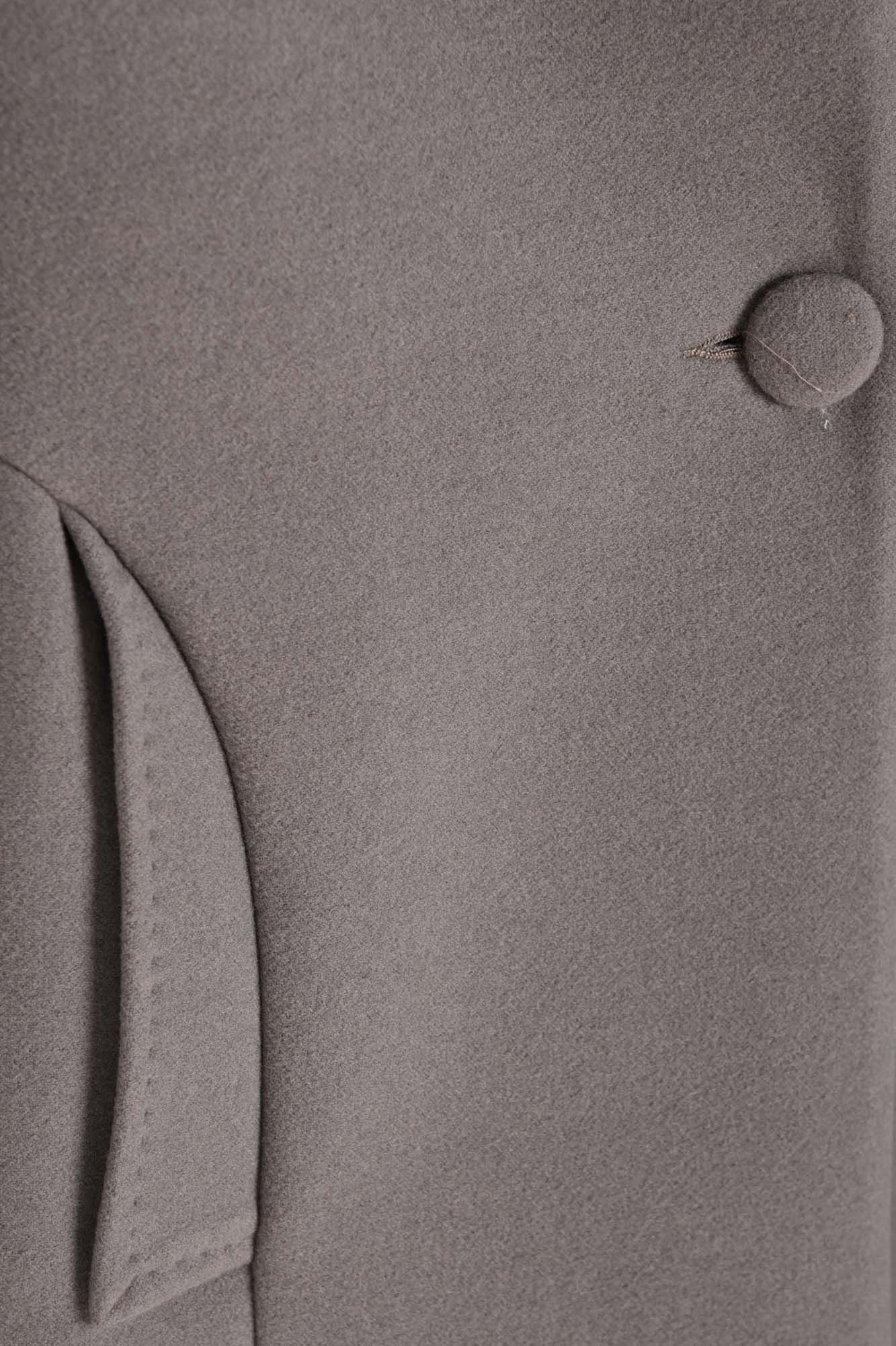 پالتو بلند یقه هفت تک دکمه