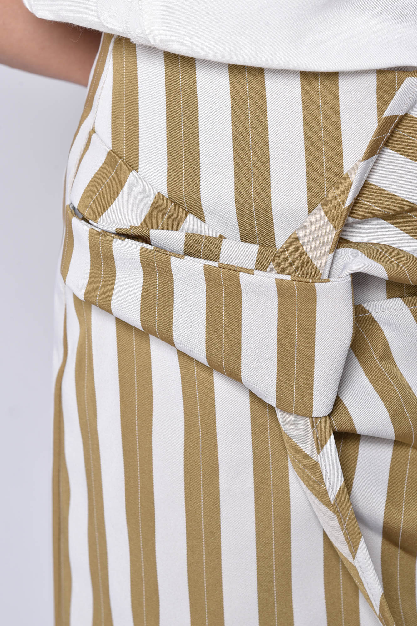 شلوارک اسکورت گره دار