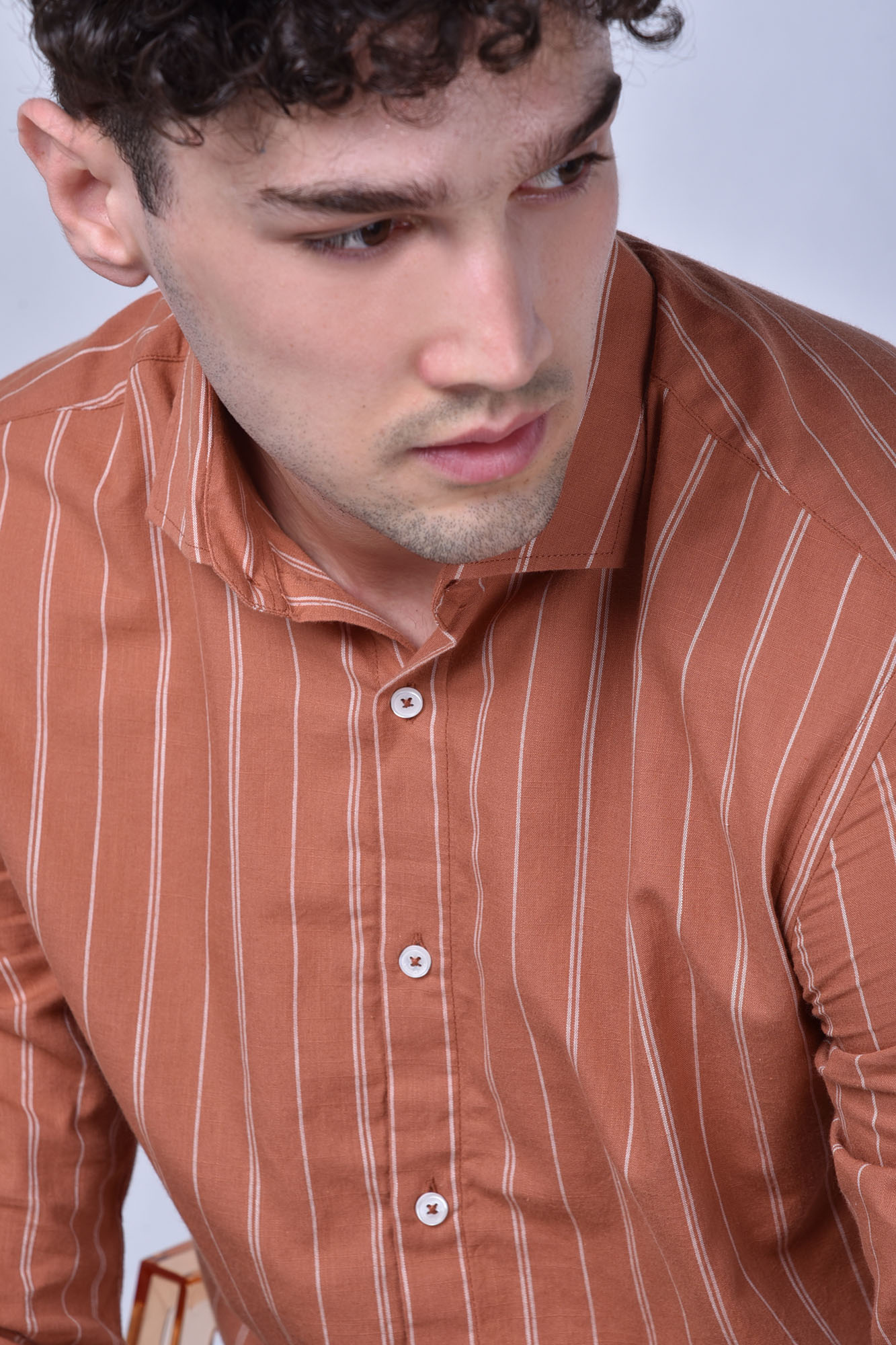 پیراهن مردانه آستین بلند راه راه اسلیم