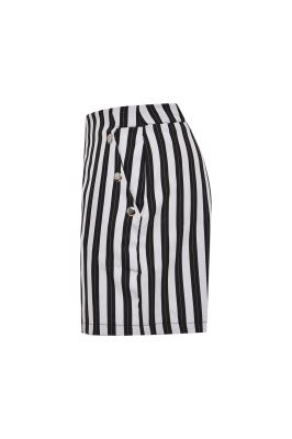 شلوارک دکمه دار راه راه