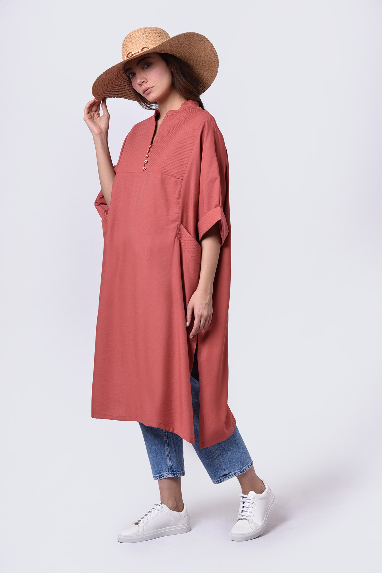 مانتو جلو بسته بلند پنبه دوزی