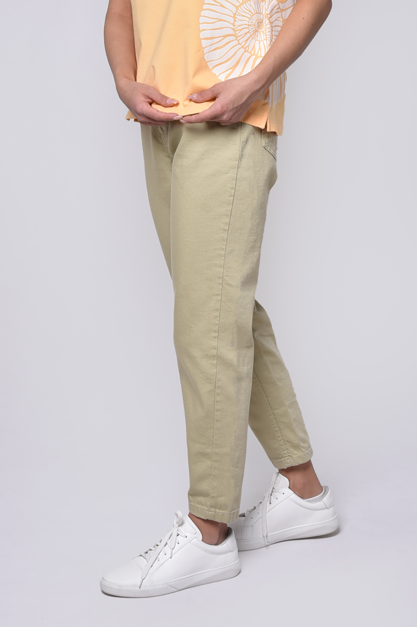 شلوار جین مام فیت