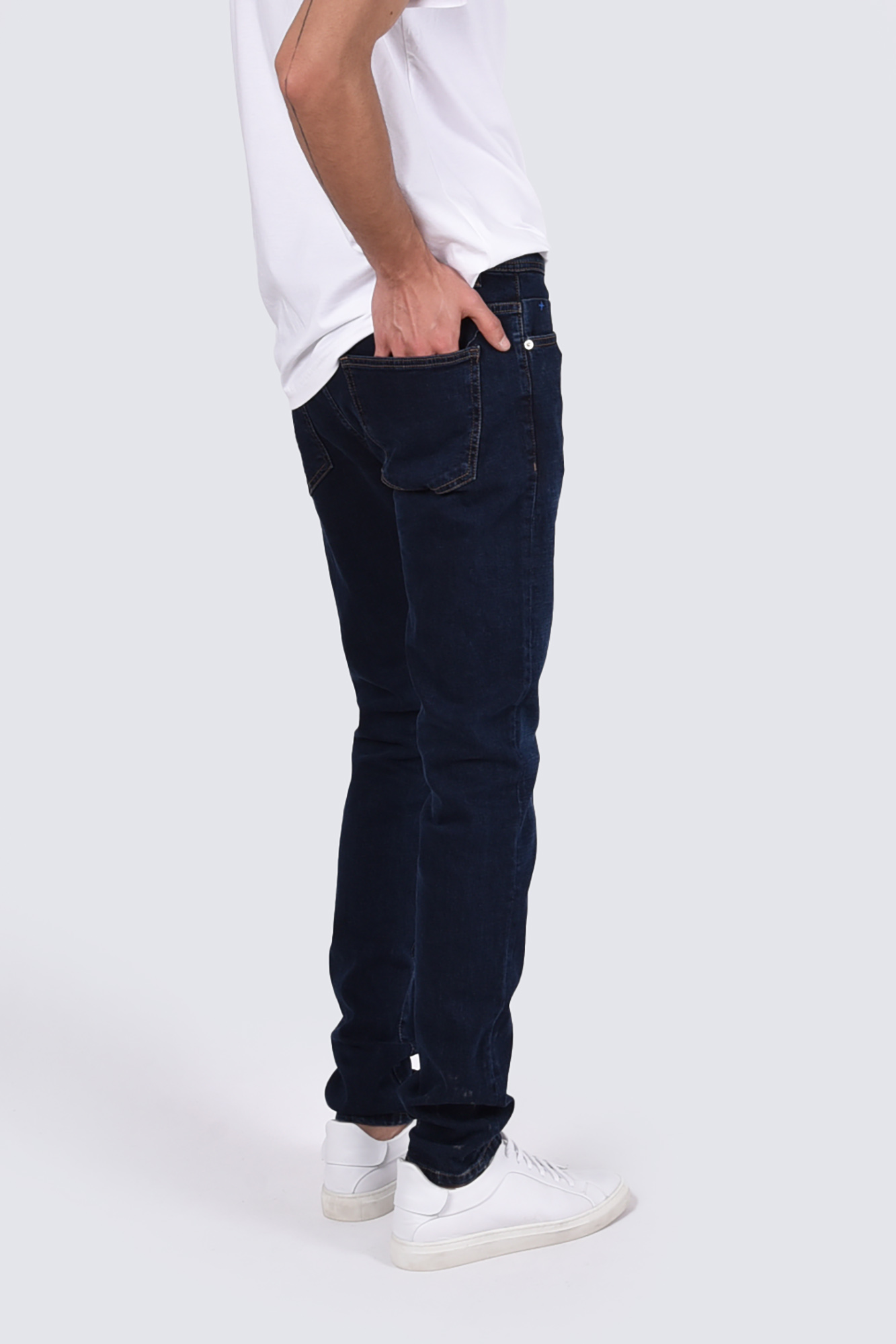 شلوار جین اسلیم