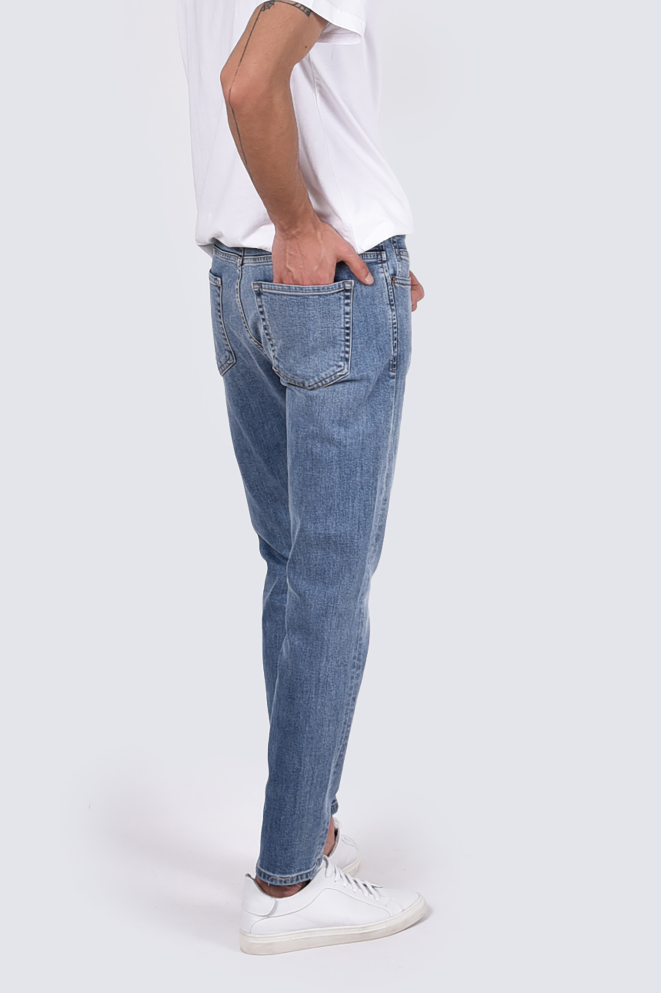 شلوار جین اسلیم