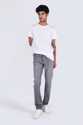 شلوار جین رگولار