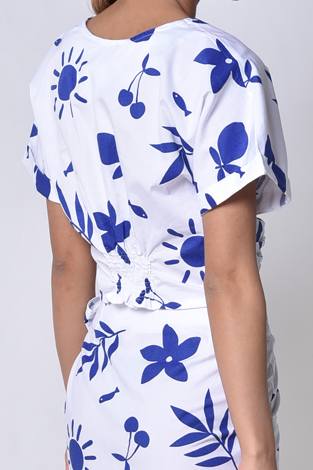 بلوز آستین کوتاه پیش گره دار