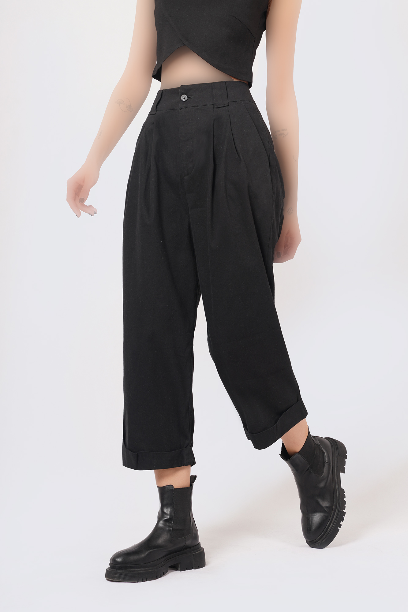 شلوار کتان پیلی دار