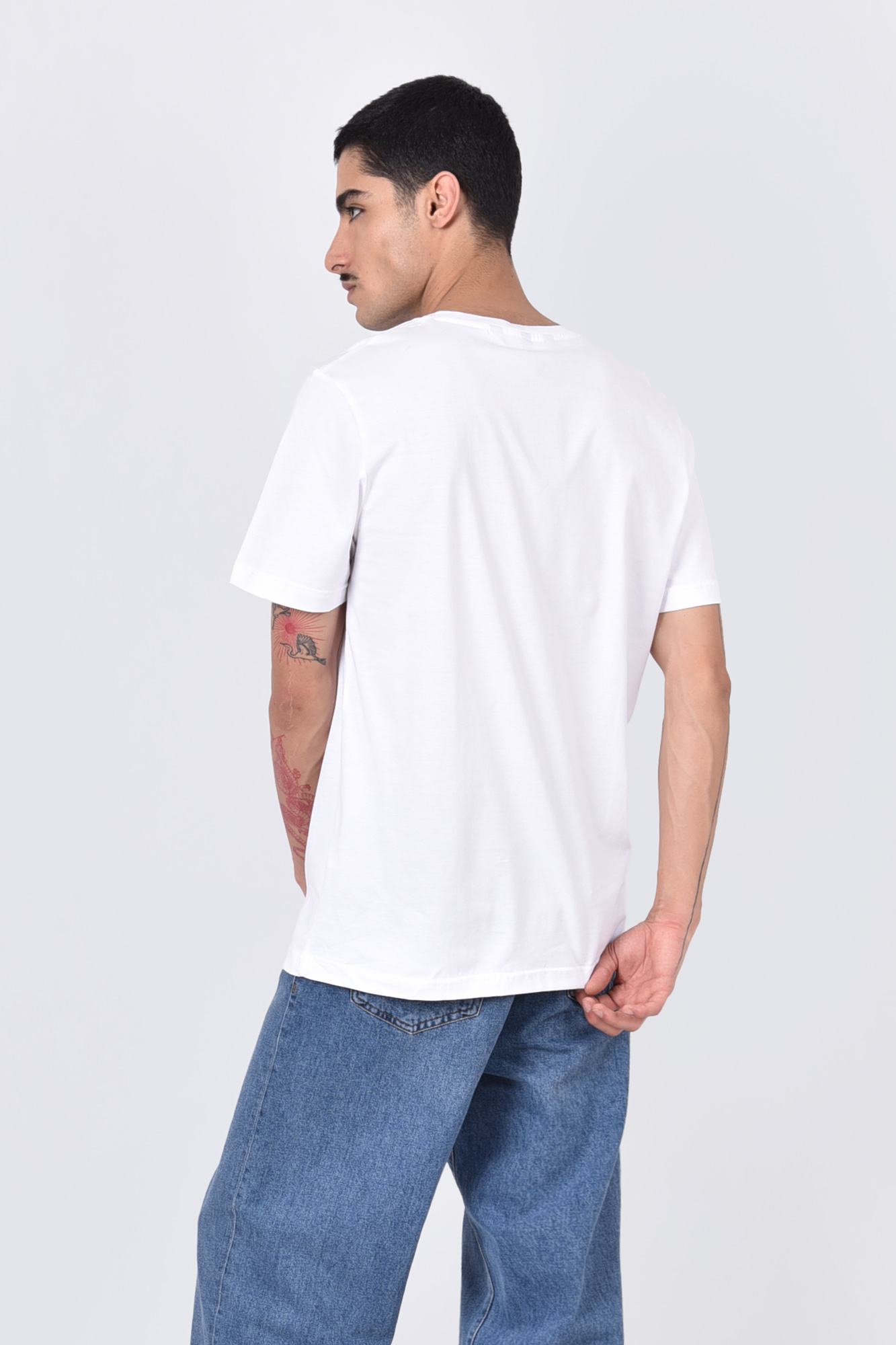 تیشرت  آستین کوتاه چاپی