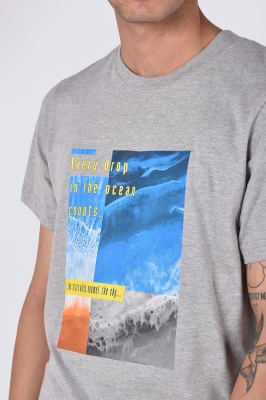 تیشرت آستین کوتاه چاپی