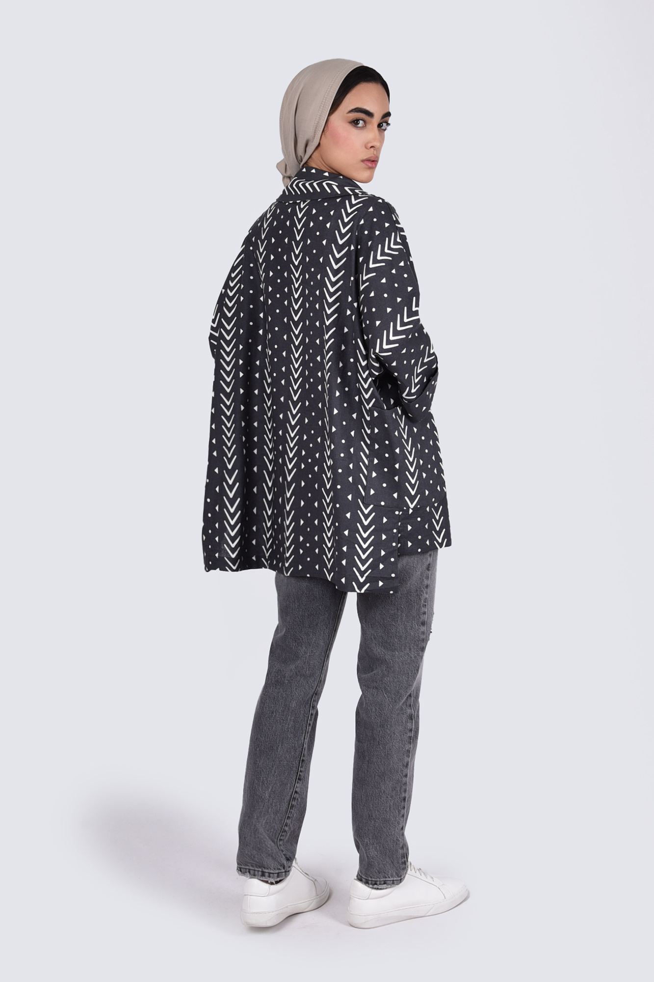 مانتو کیمونو یقه انگلیسی طرح دار لینن