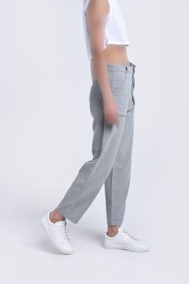 شلوار کتان جیب پاکتی دار