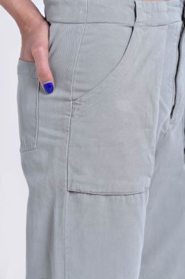 شلوار کتان جیب پاکتی دار