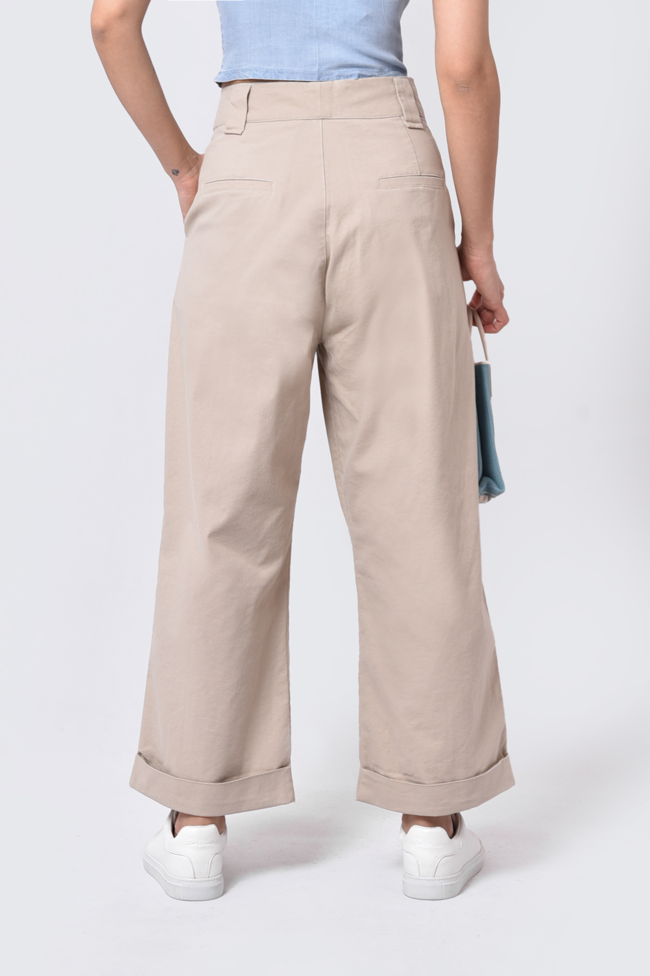 شلوار کتان پیلی دار