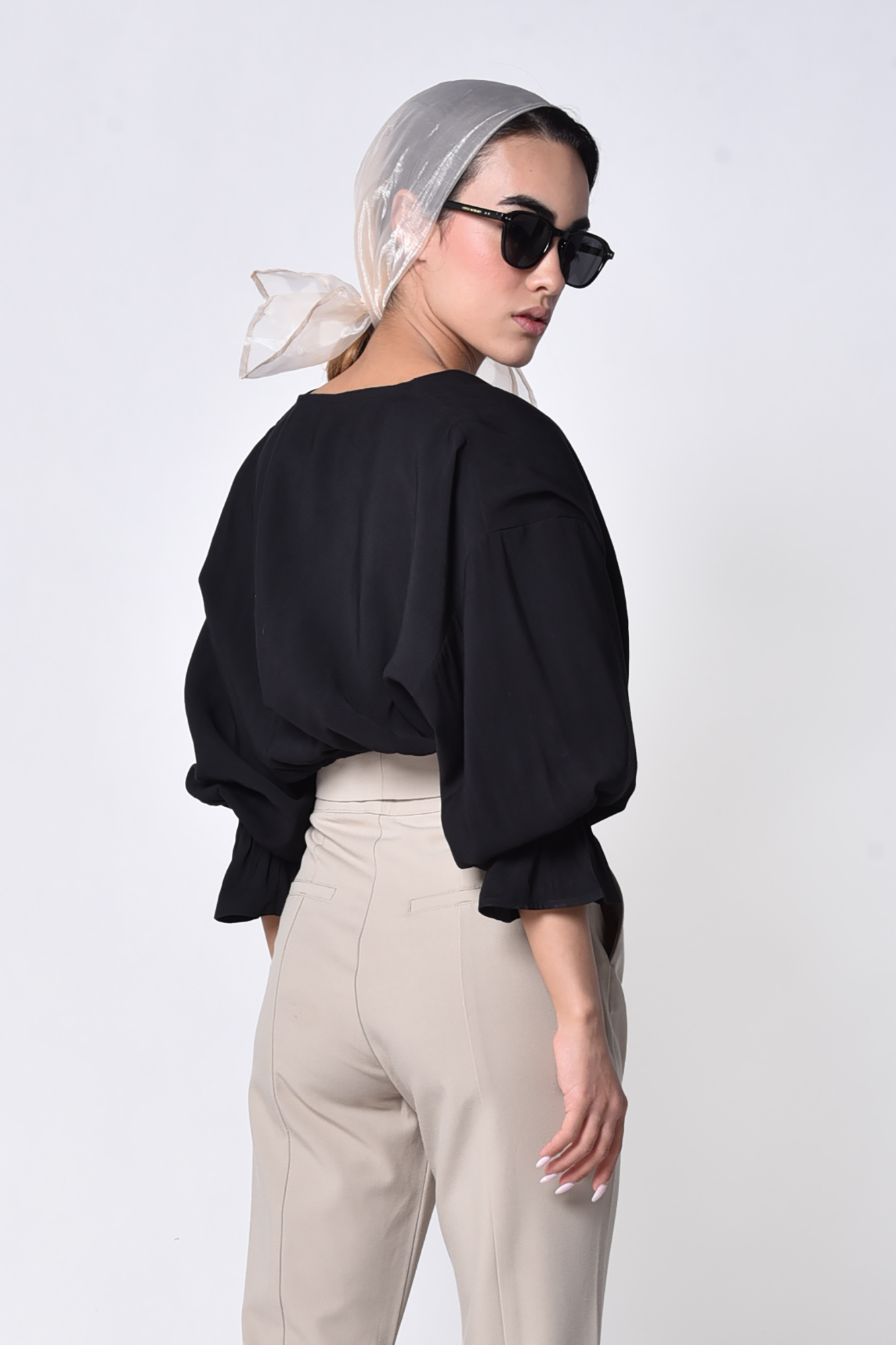 بلوز آستین بلند کراپ پیلی دار