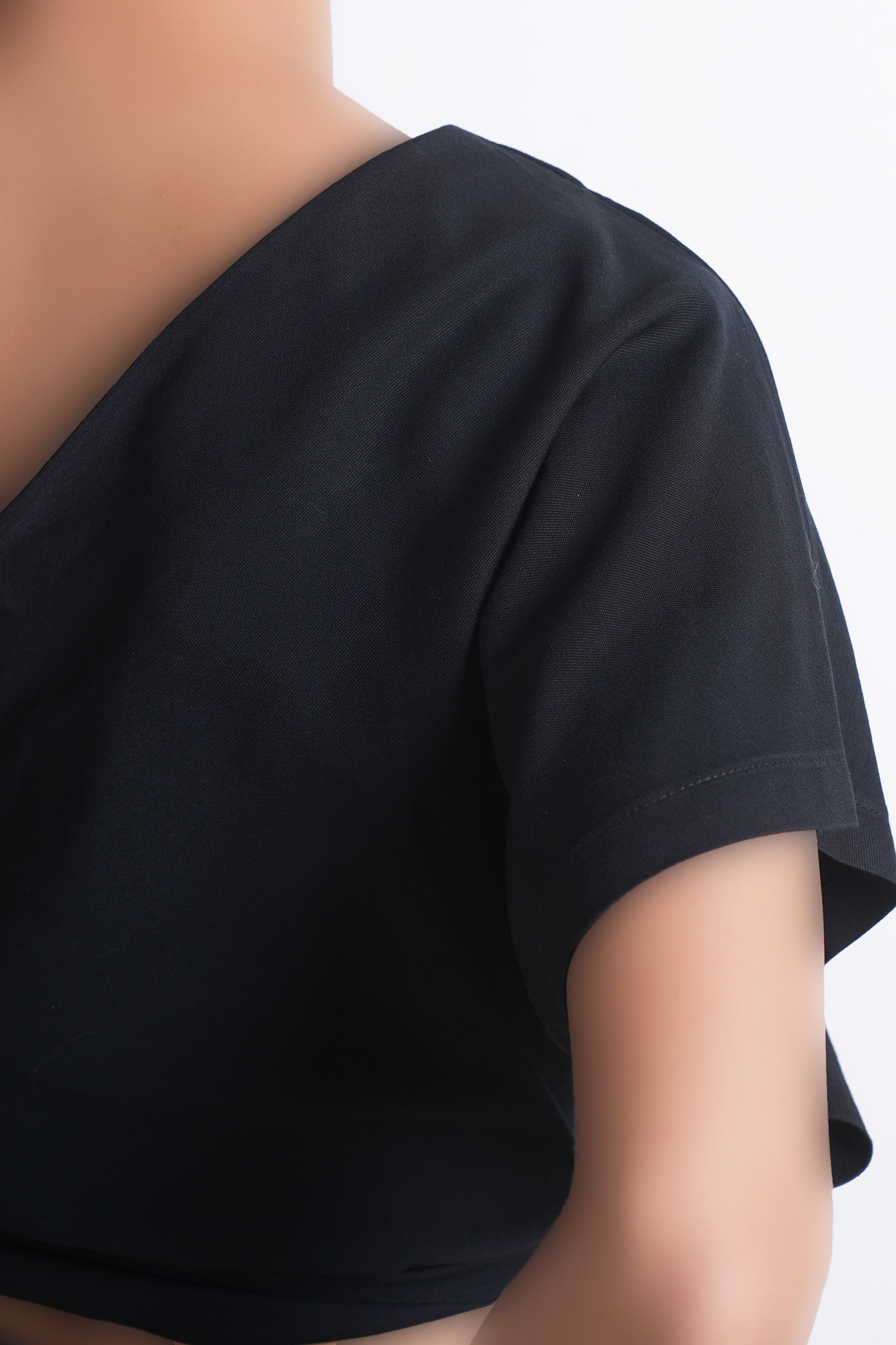 بلوز گره دار