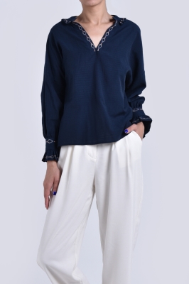 بلوز آستین بلند گلدوزی دار