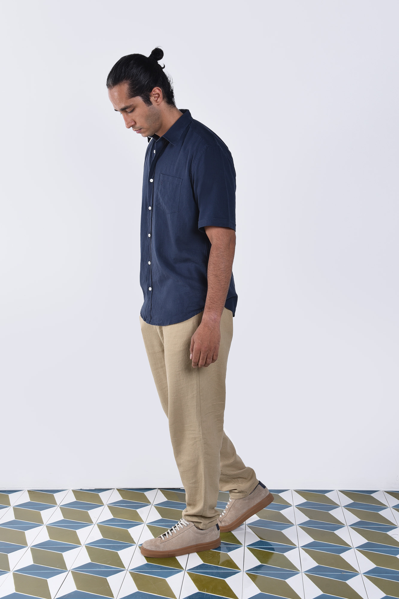 پیراهن آستین کوتاه یقه دار