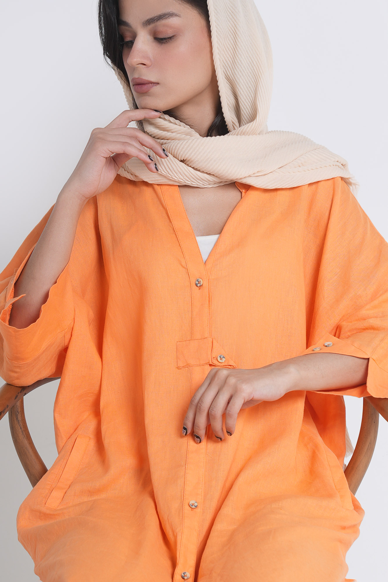 مانتو لینن یقه ایستاده