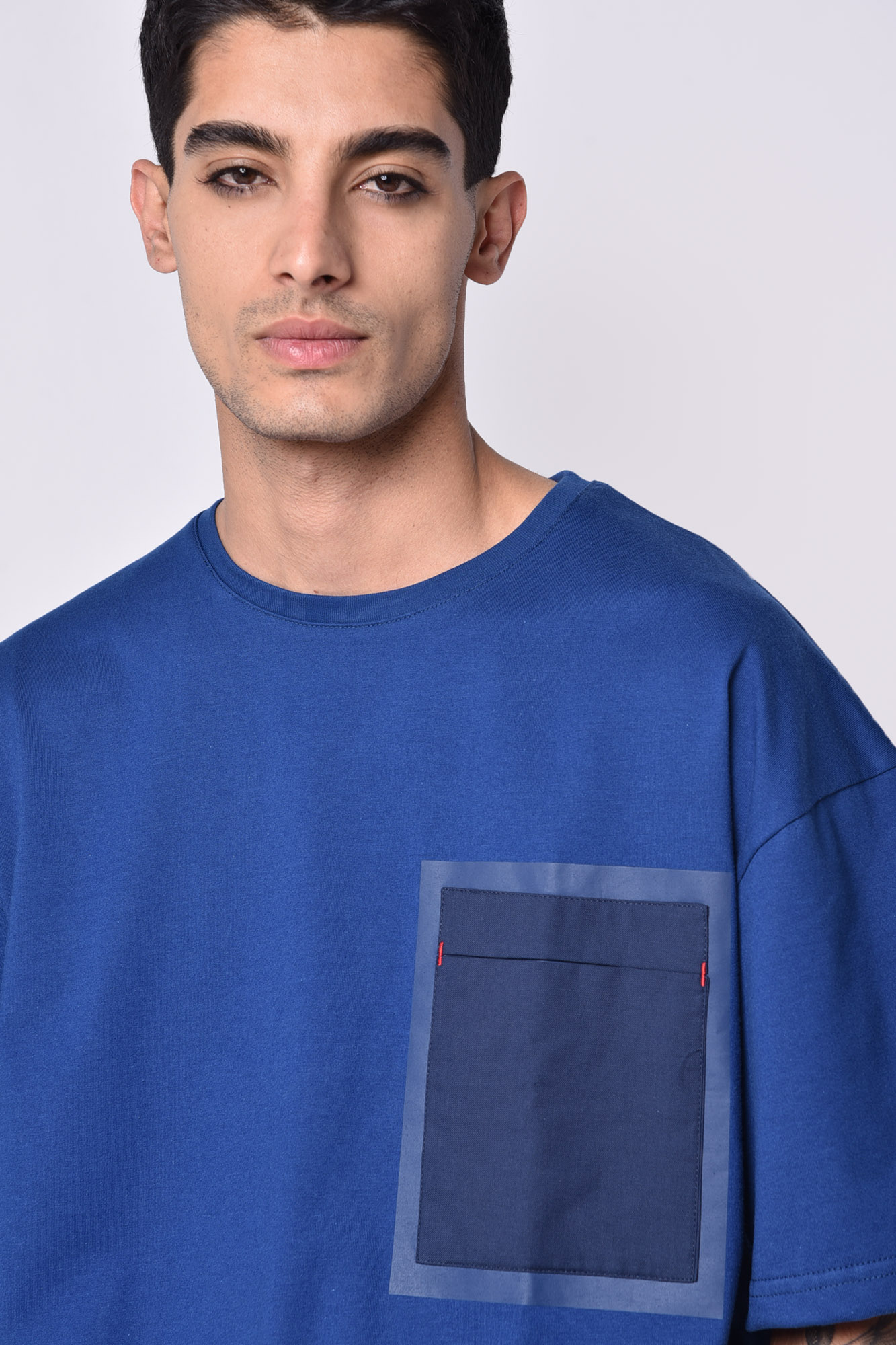 تیشرت آستین کوتاه جیب دار