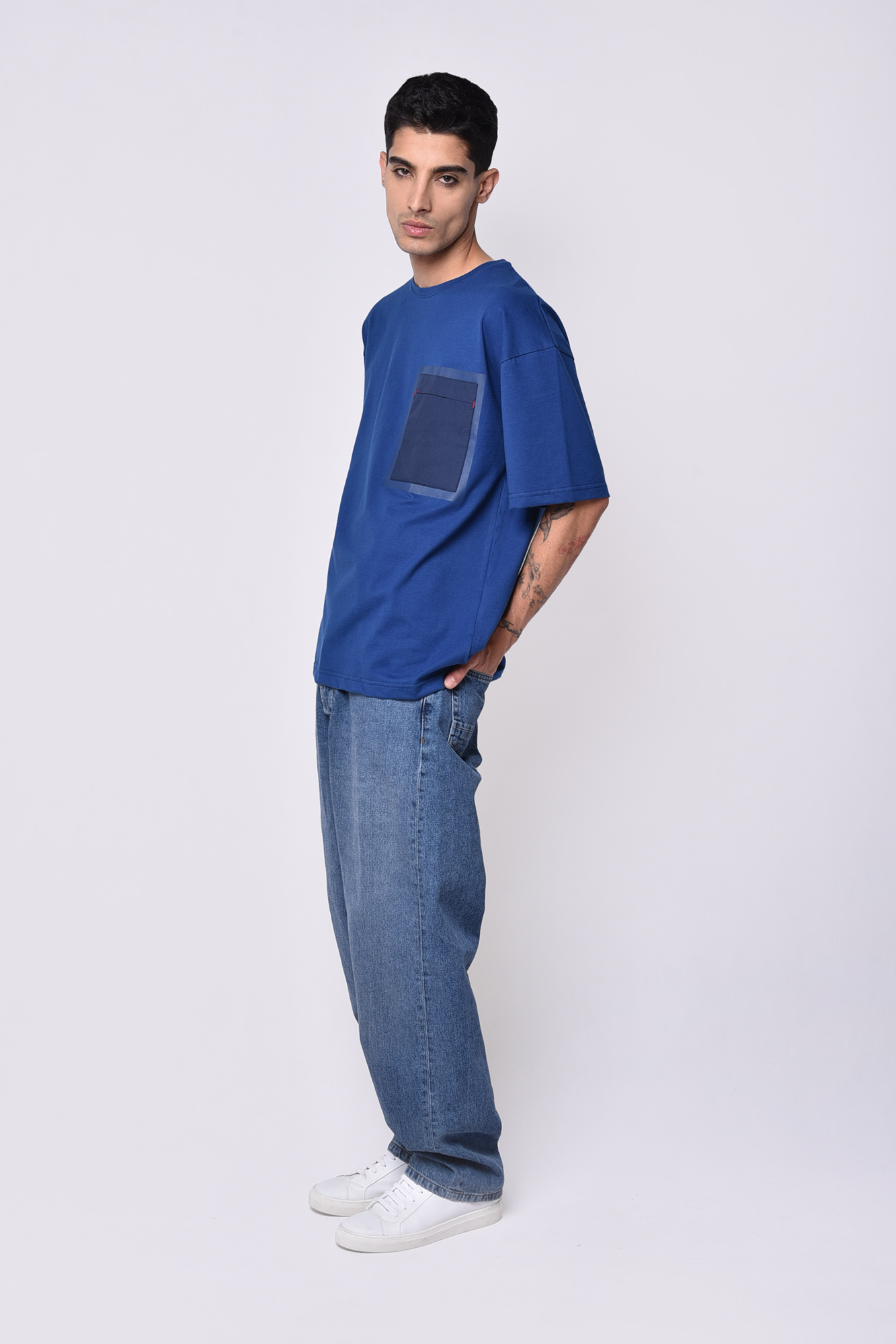 تیشرت آستین کوتاه جیب دار