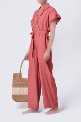 اورال یقه دار