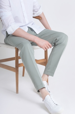 شلوار پارچه ای پیلی دار