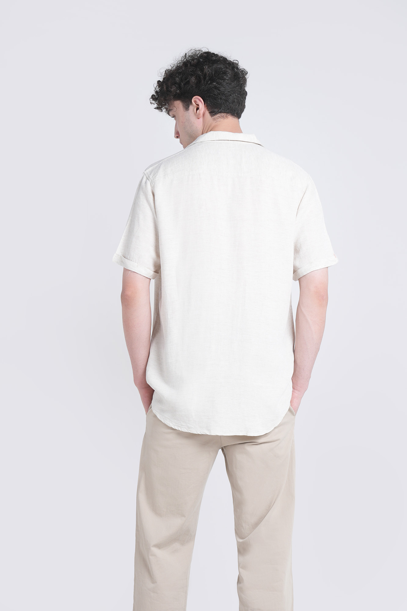 پیراهن آستین کوتاه ساده مردانه