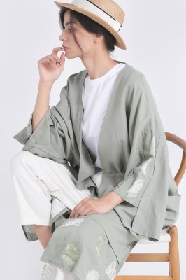 مانتو چاپ و گلدوزی زنانه